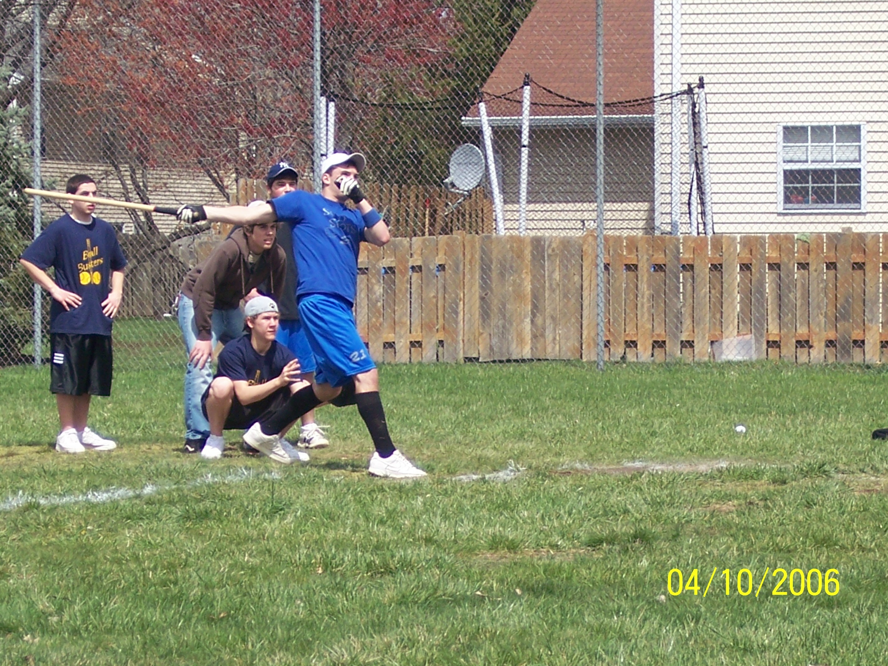 johnswinging2.jpg